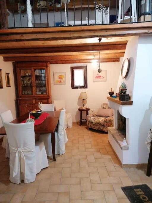 Orsogna La Casa Nel Borgoヴィラ エクステリア 写真